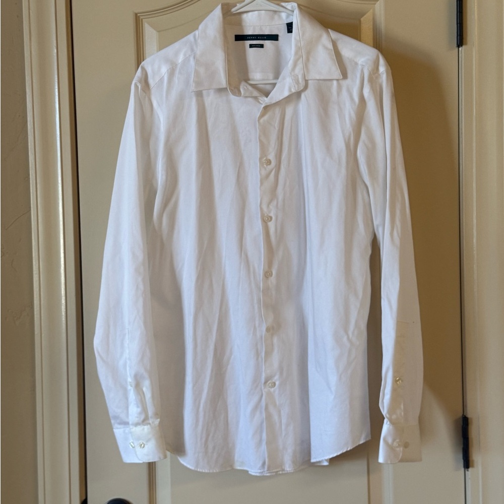 PERRY ELLIS Non-Iron— 
Classic White Men's Shirt